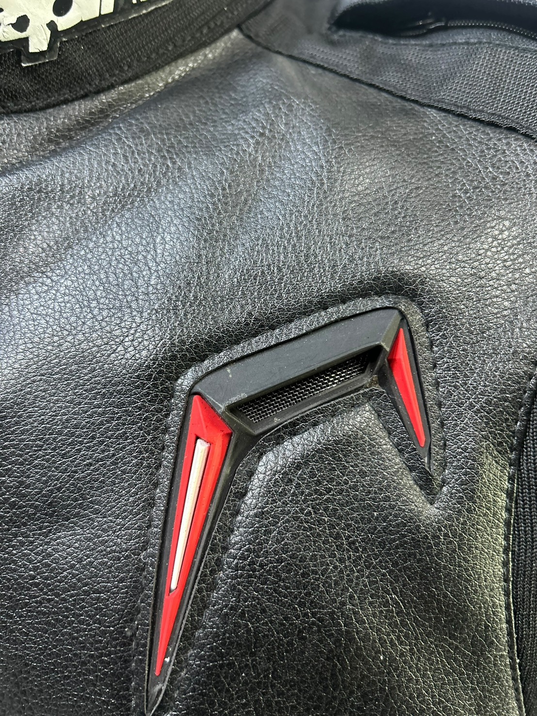 เสื้อขี่มอเตอร์ไซด์( มือสอง) CRSB 073 : อก 44" ยาว 25" (M) **Alpinestars**