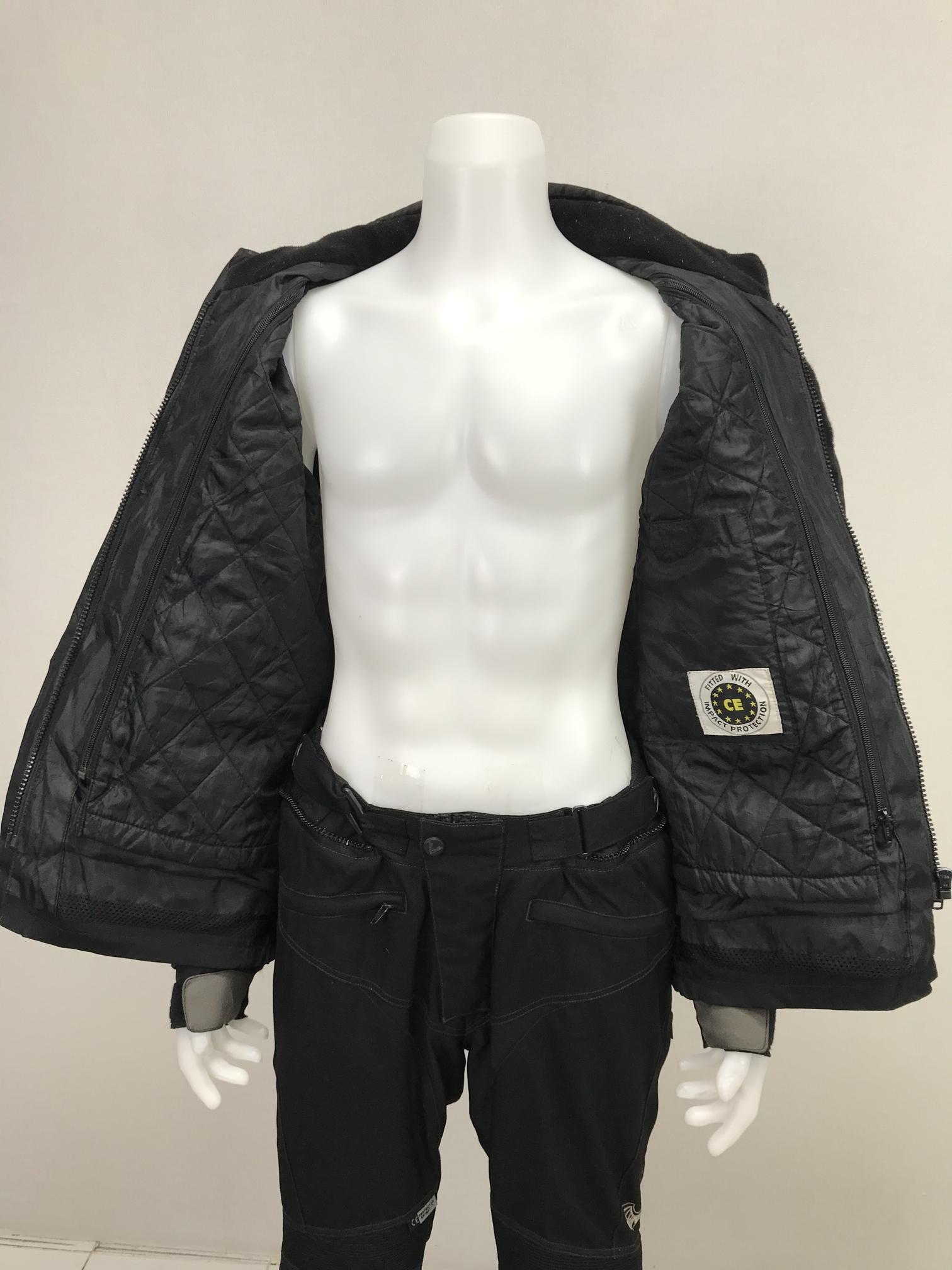 เสื้อขี่มอเตอร์ไซด์( มือสอง) RCT 968 อก 50" ยาว 26" ยี่ห้อ**TARGA**