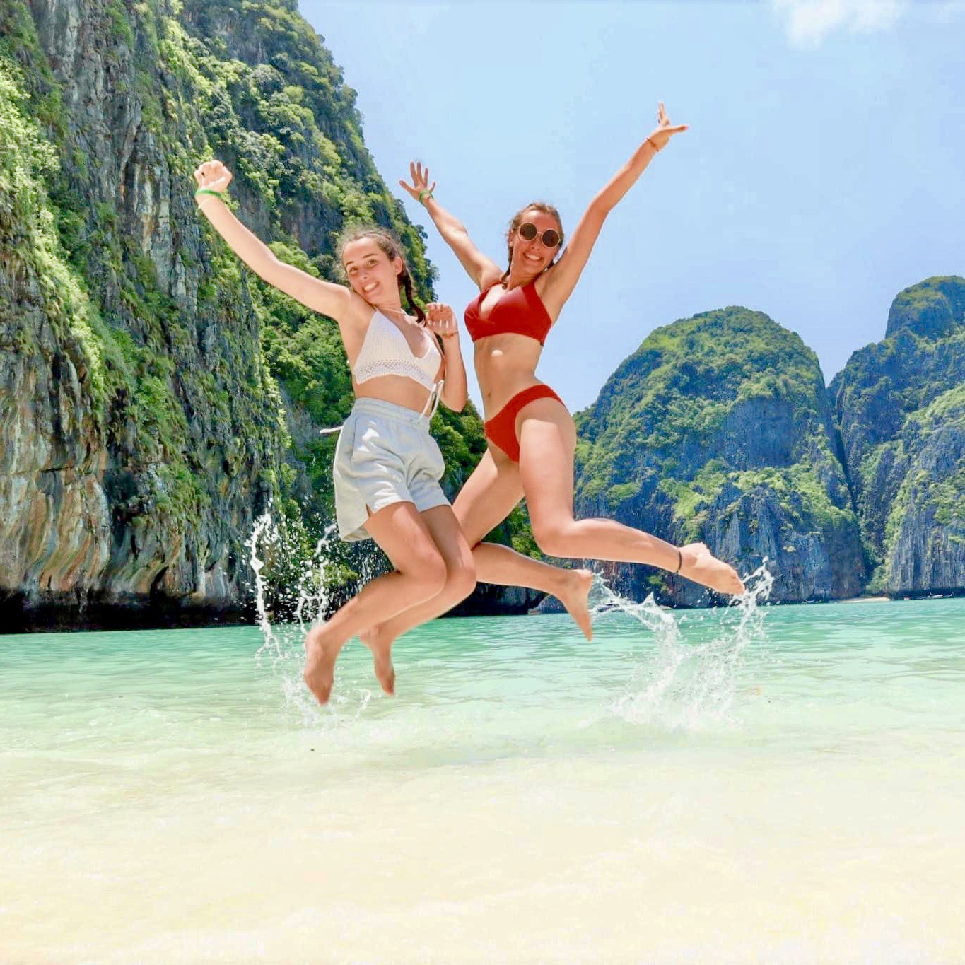 Phi Phi Island & Maya Bay & Khai Island Tour / GOOD QUALITY
