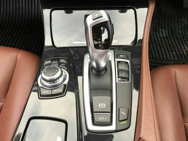 BMW 520d F10 Minorchange LCI ปี2014 สีดำ