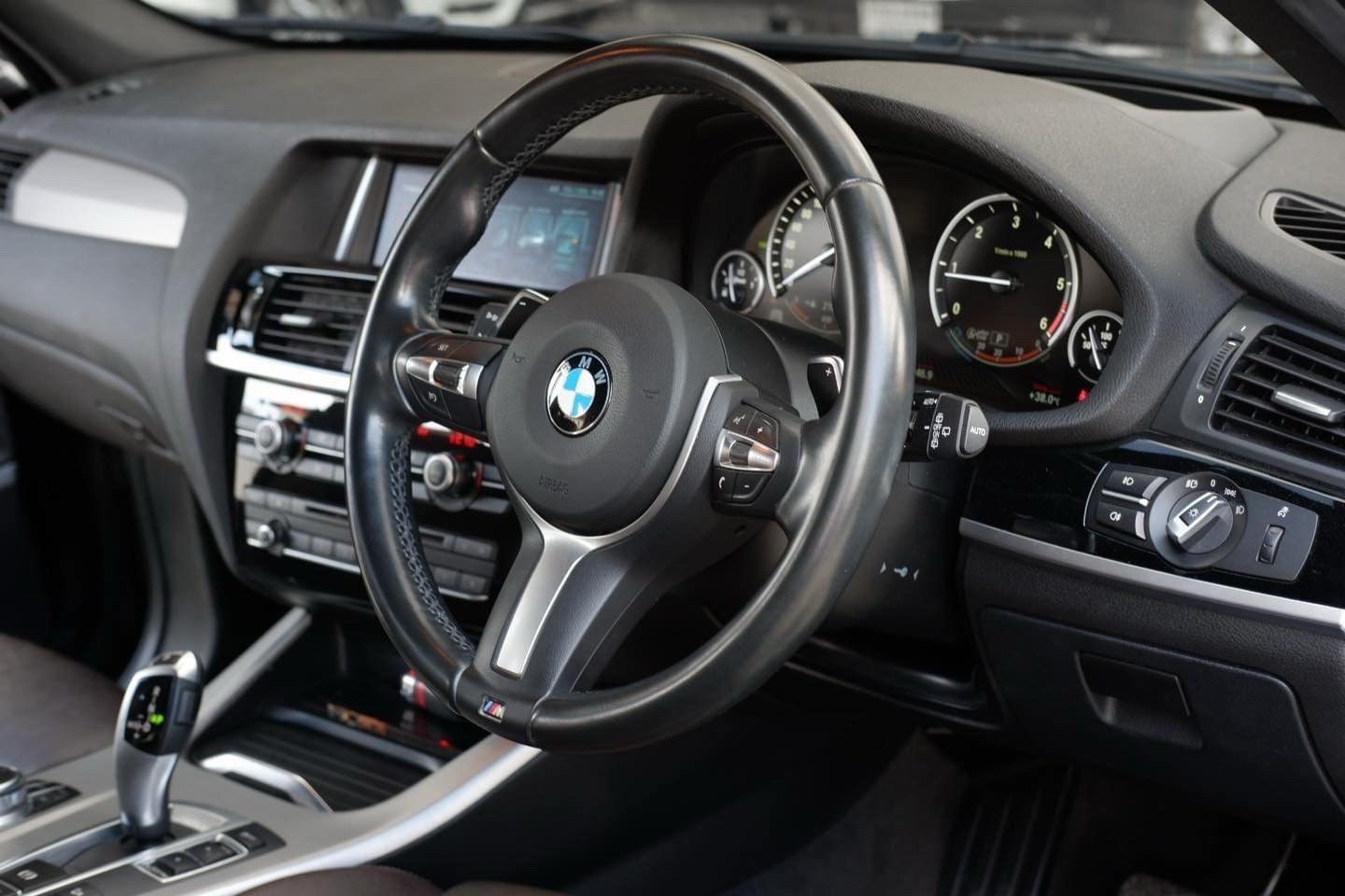 BMW X3 xDrive20d Lci M-Sport F25 ปี 2017
