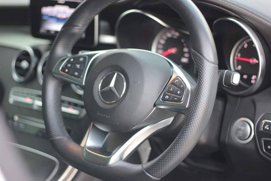 Mercedes-Benz GLC250d AMG ปี 2017