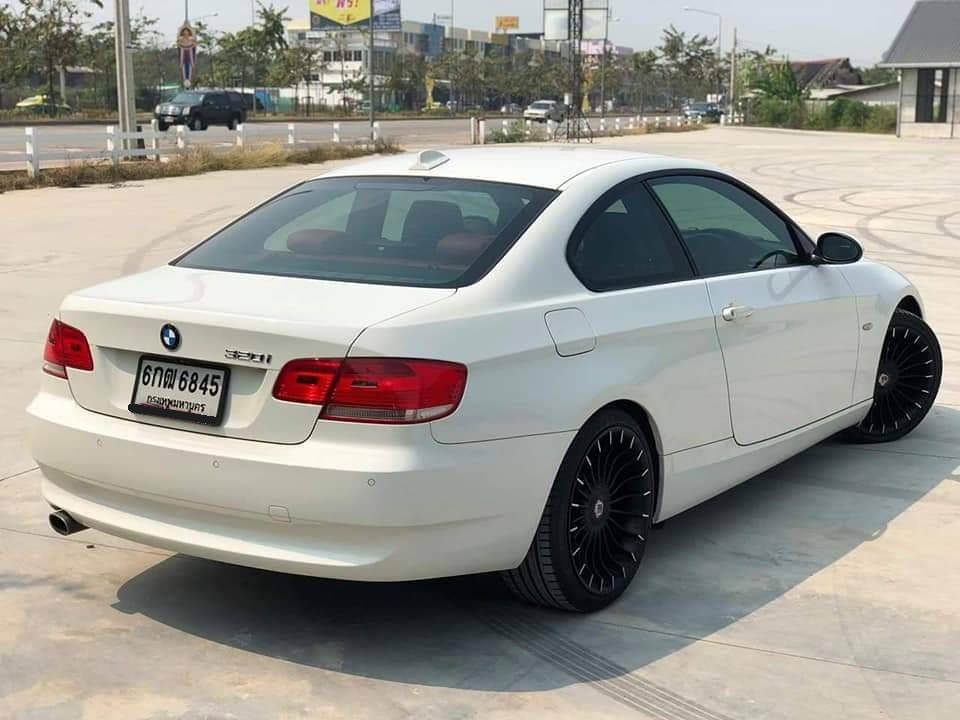 BMW 320i E92 ปี 2009