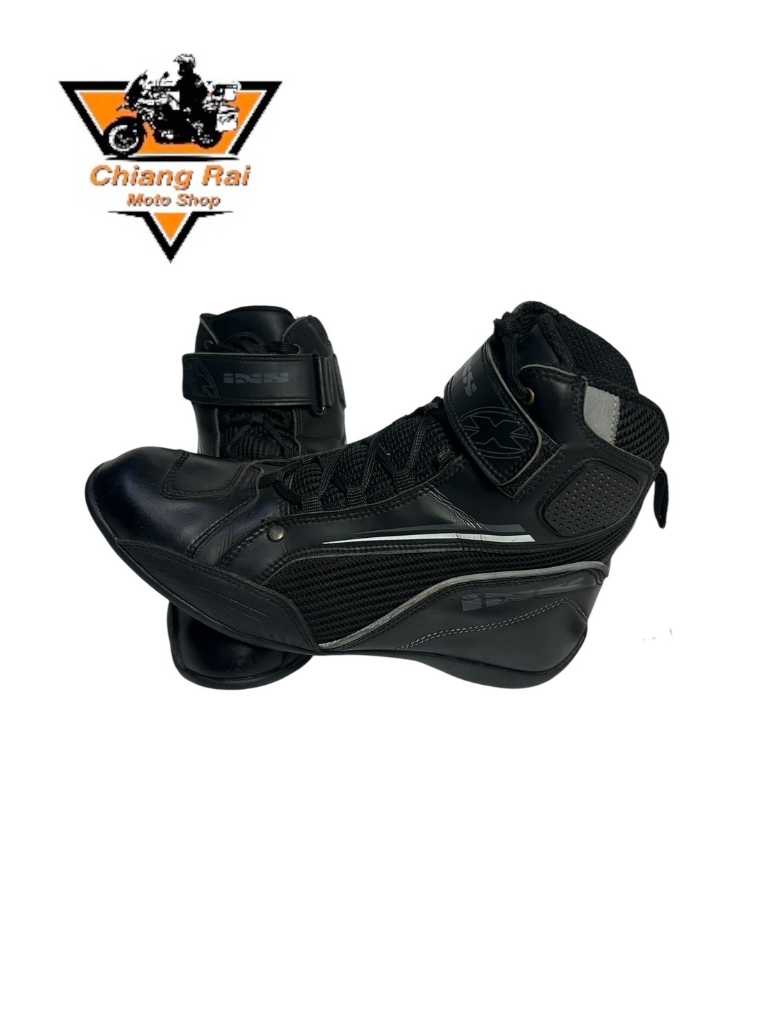 รองเท้าขี่มอเตอร์ไซด์( มือสอง) RCBT-138 Size ขนาดจากป้าย 43:EUR / 9:UK / 27.5:Cm.(IXS)