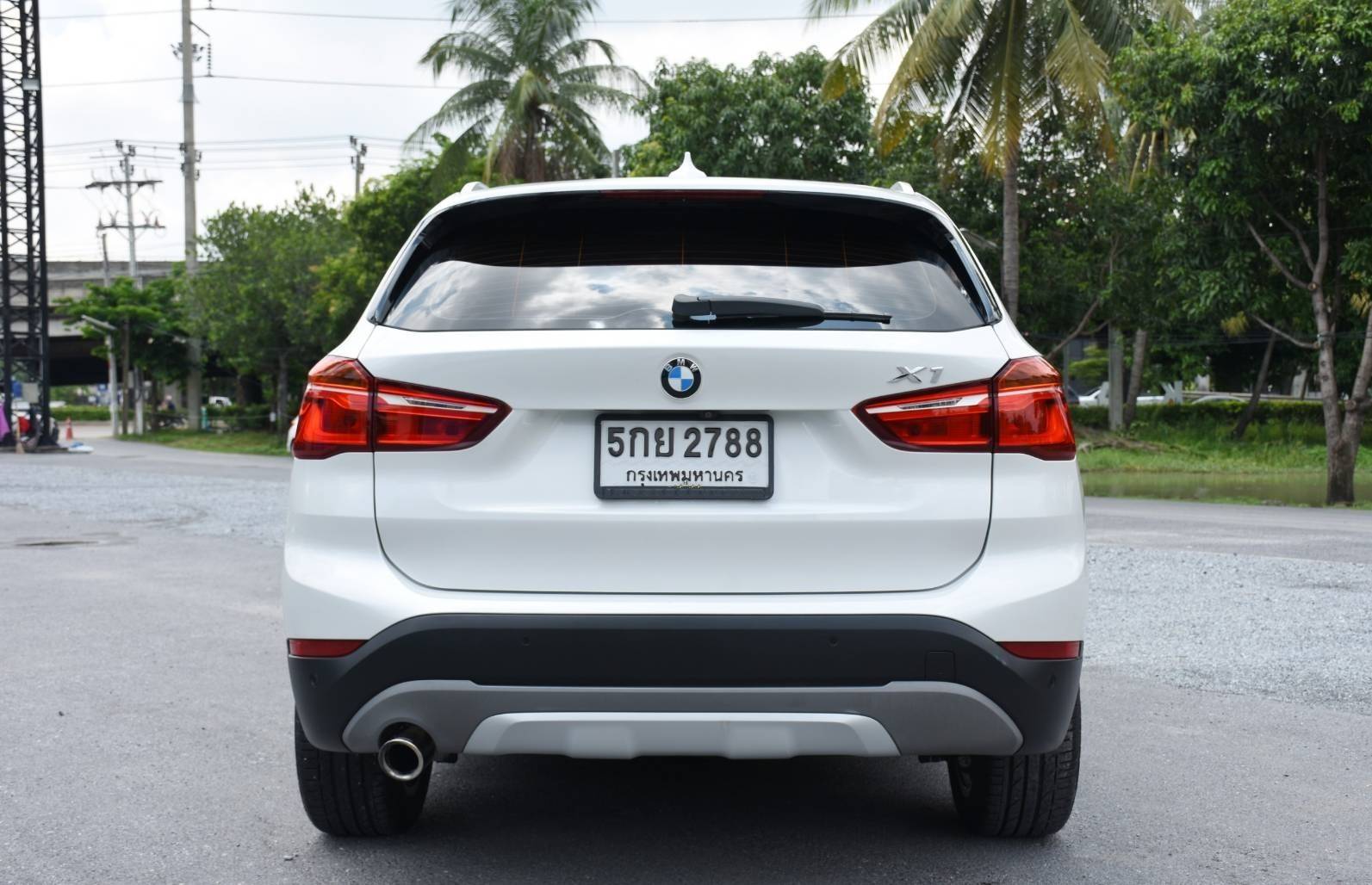 Bmw X1 sDrive18d xLine ปี 2016
