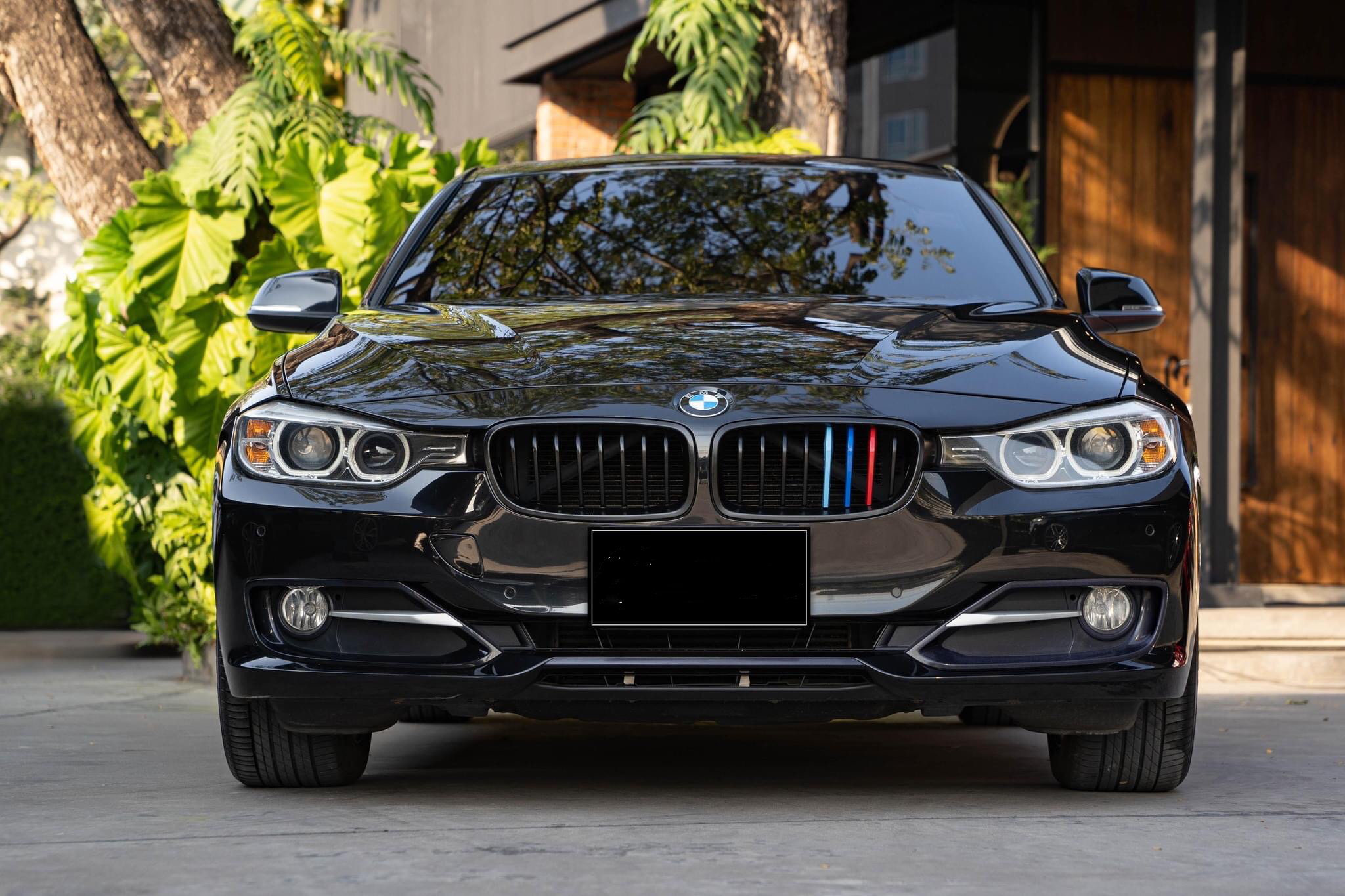 BMW 320d Sport โฉม F30 ปี 2014
