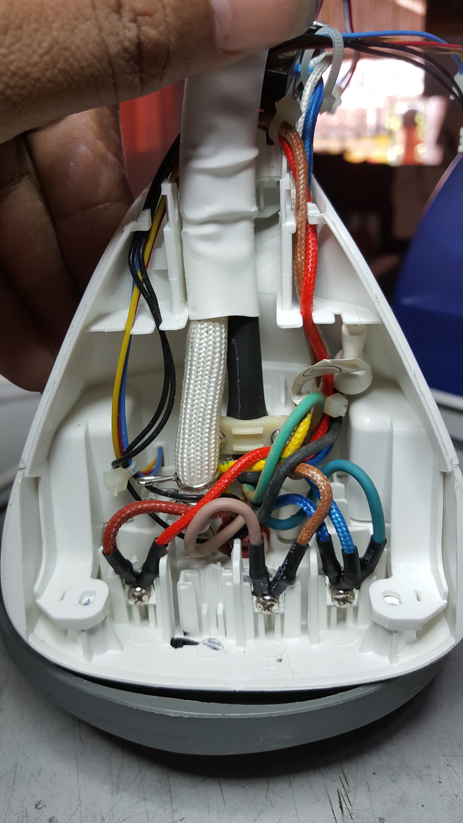 ซ่อมเตารีดไอน้ำ ยี่ห้อ PHILIPS รุ่น GC6733 อาการปรับอุณหภูมิไม่ได้