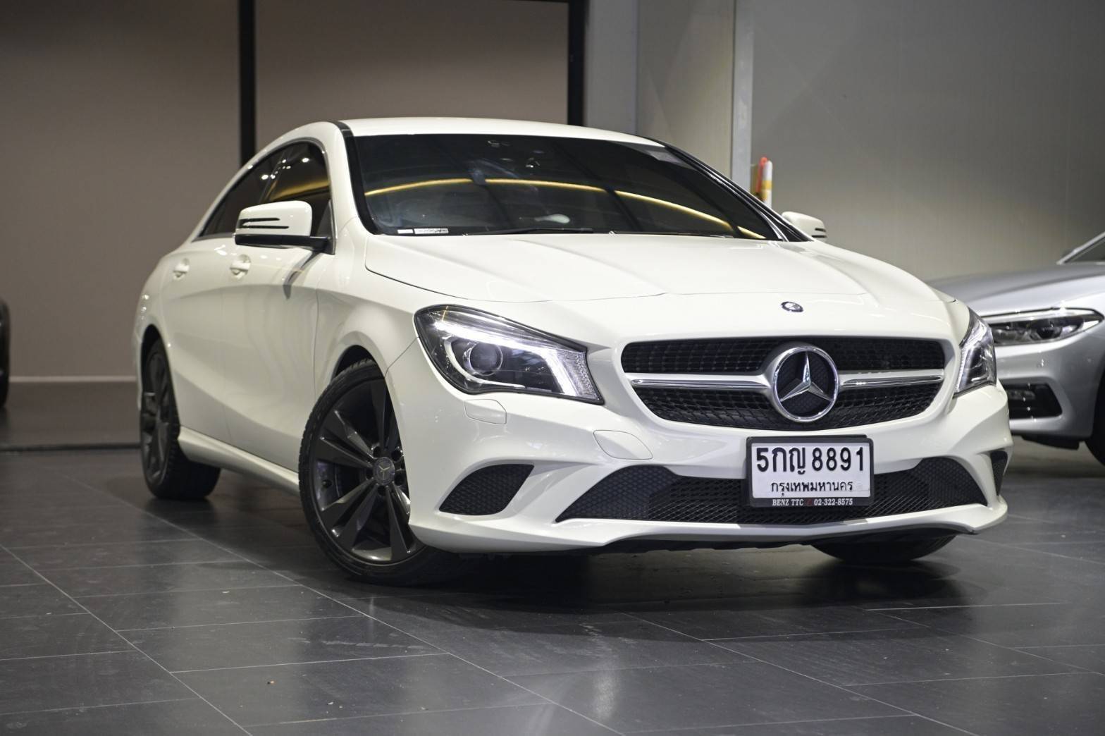 Mercedez-Benz CLA 200 ปี2016