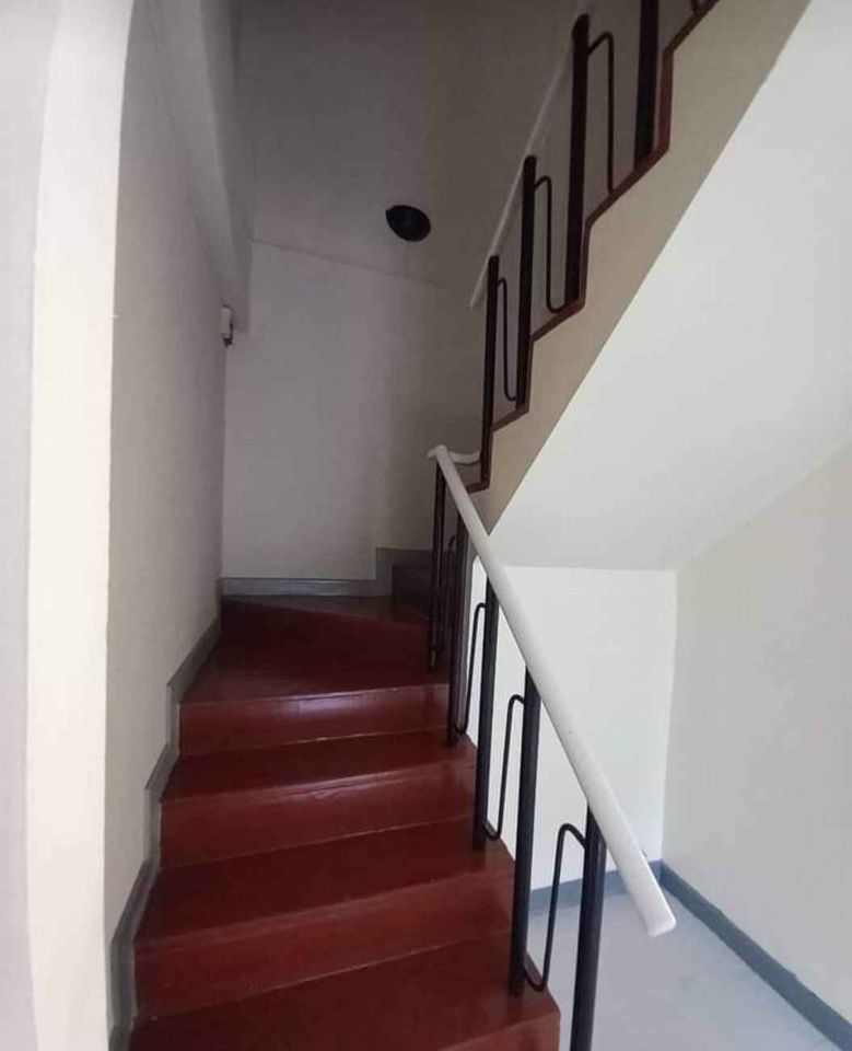 ให้เช่าทาวน์เฮาส์ ลำลูกกาคลอง 3 บ้านรีโนเวทใหม่ หลังมุม