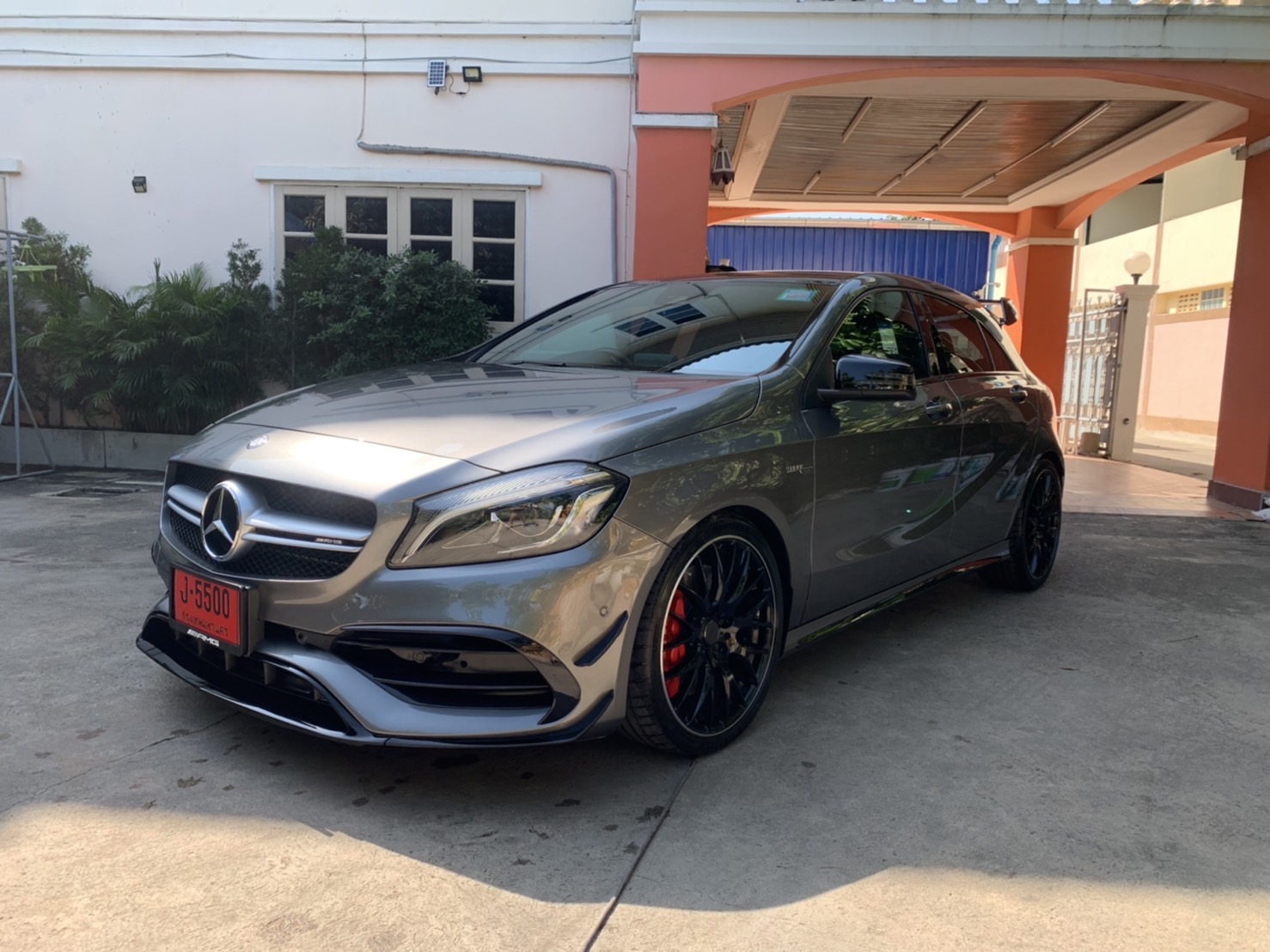 MERCEDES BENZ A45 ปี 2017