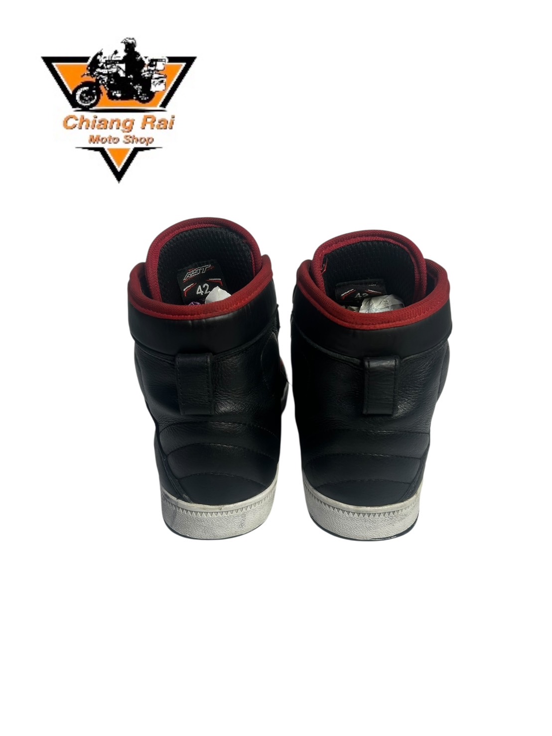 รองเท้าขี่มอเตอร์ไซด์( มือสอง) RCBT-057 Size ขนาดจากป้าย 42:EUR / 8:UK / 26.5:Cm.(RST)