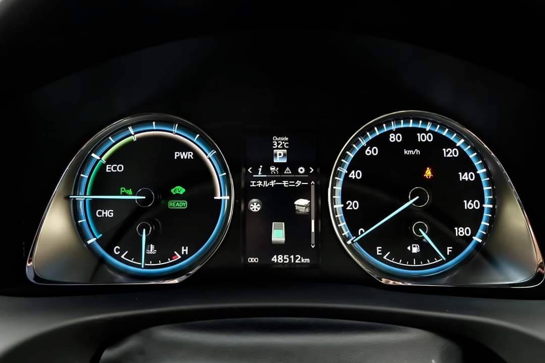 Toyota Harrier 2.5 Hybrid Premium ปี 2014