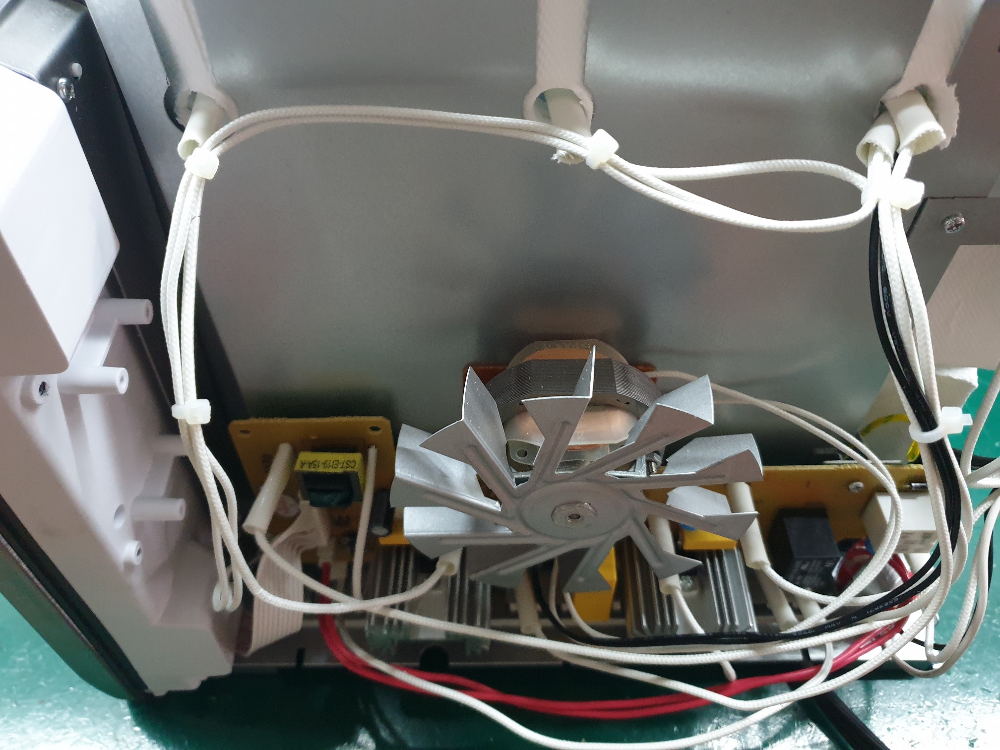 ซ่อมเตาอบ ยี่ห้อ BREVILLE รุ่น BOV845 อาการเครื่องซ๊อตเปิดไม่ติด