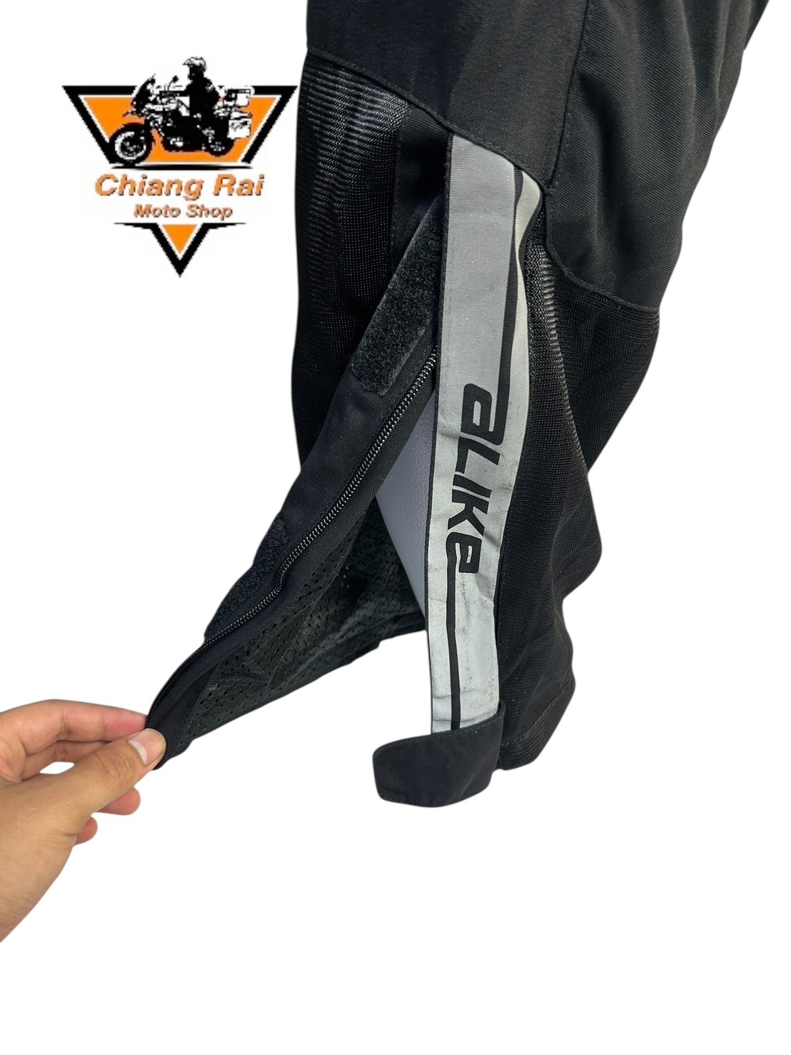 กางเกงขี่มอเตอร์ไซด์ ( มือสอง ) PTCR 301 : เอว 36" ยาว 31" Alike