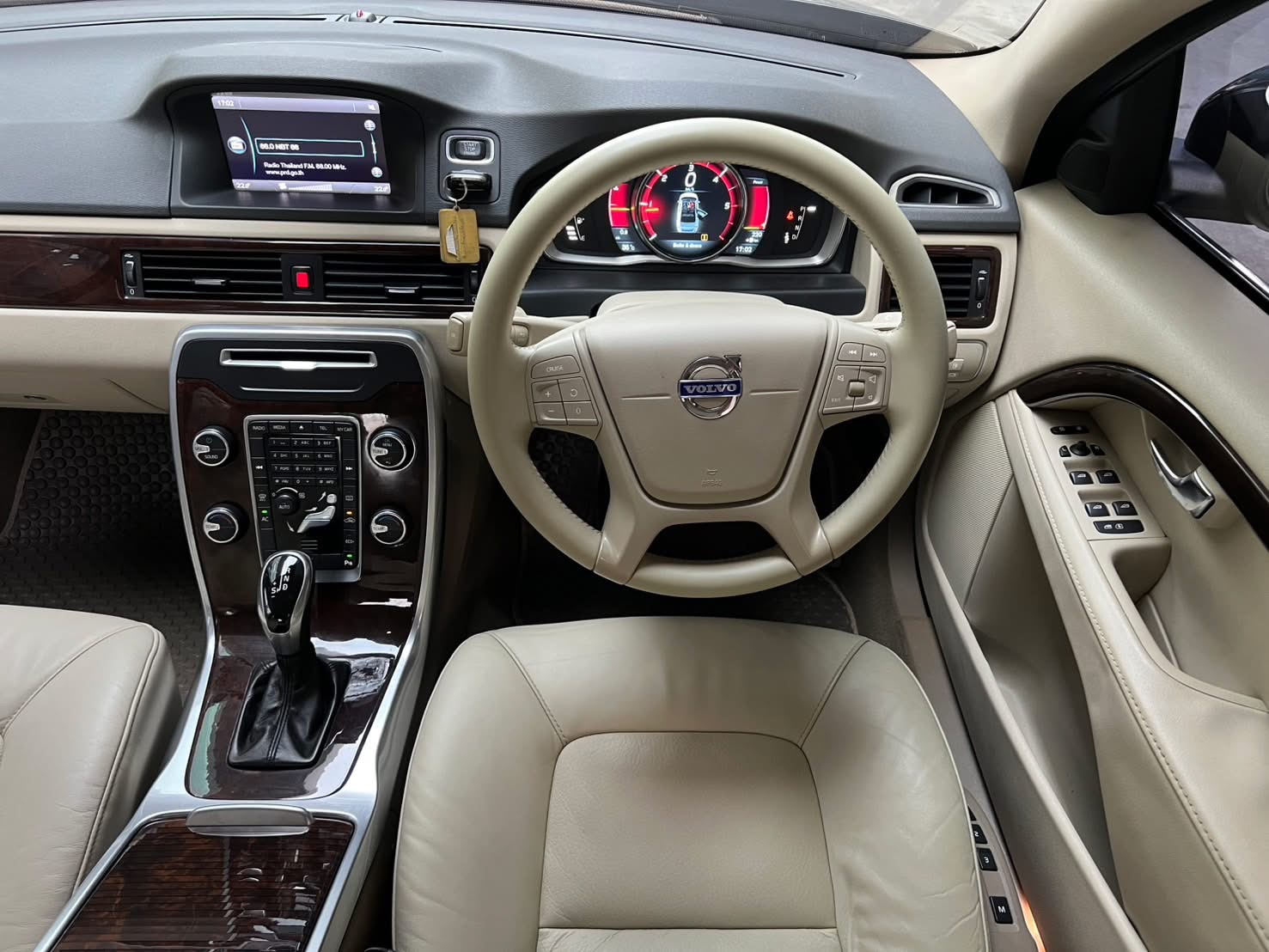 VOLVO S80 2.0 D4 ปี2014