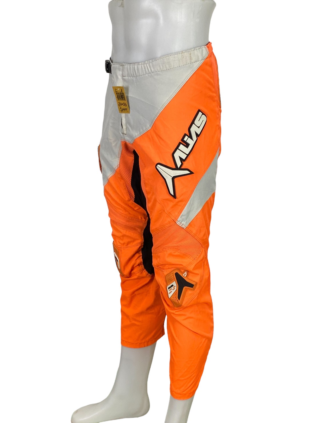 กางเกงสำหรับขี่มอเตอร์ไซด์ ( มือสอง ) E&A 404: เอว 30" ยาว 26" **ALIAS**