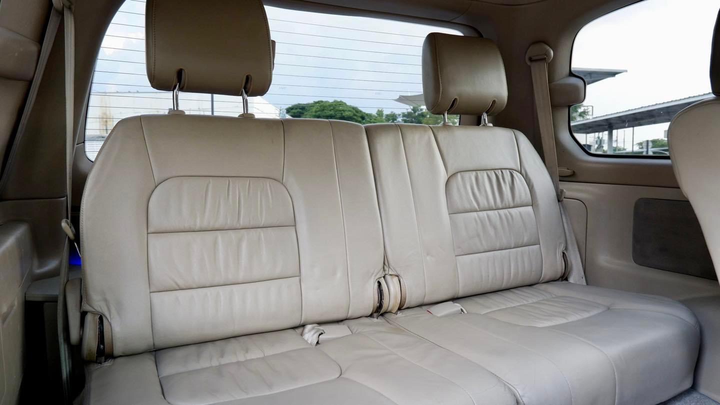 Lexus LX470 4.7L Cygnus รถออกห้าง Lexus Thailand ปี 2001