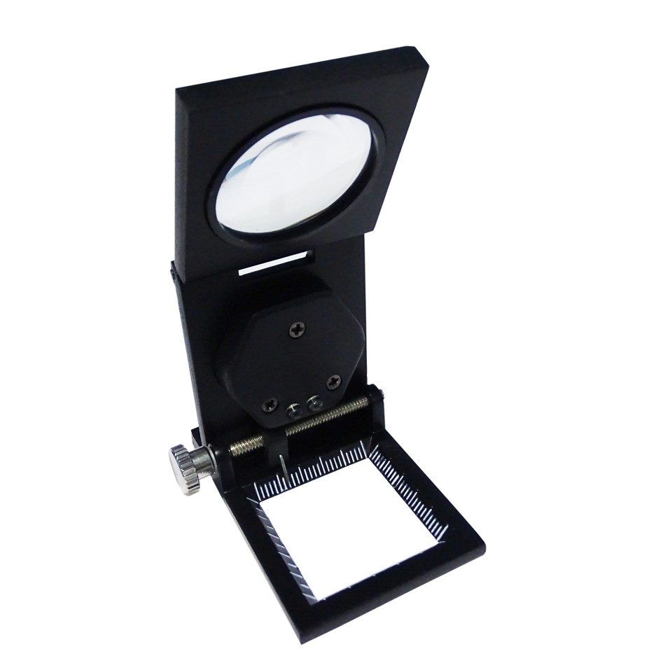 แว่นขยาย 3 พับ กำลังขยาย 15x(เท่า) เลนส์ขยายส่องชิ้นงานพร้อมไฟส่องสว่าง 2 ดวง