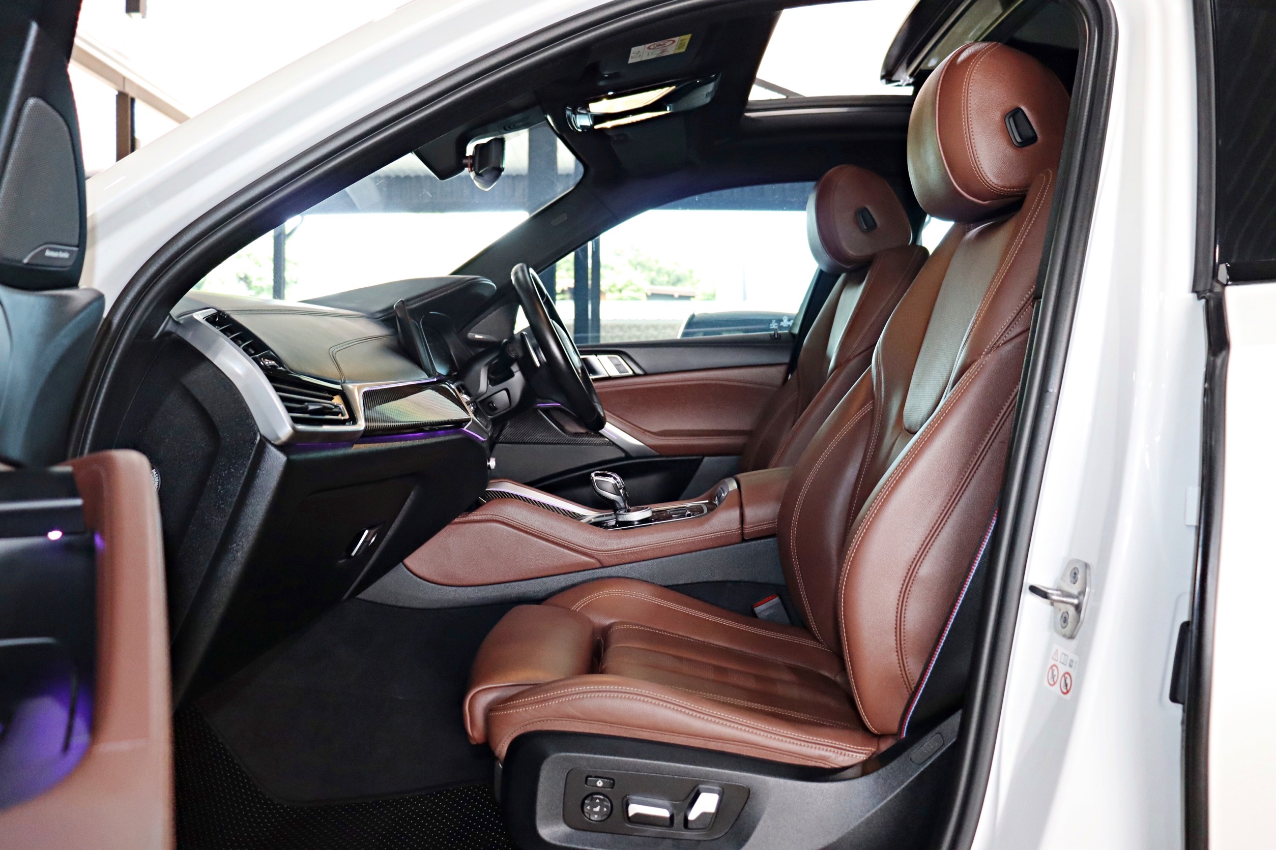BMW X6 xDrive40i M Sport (G06) ปี 2022 จดปี 2023