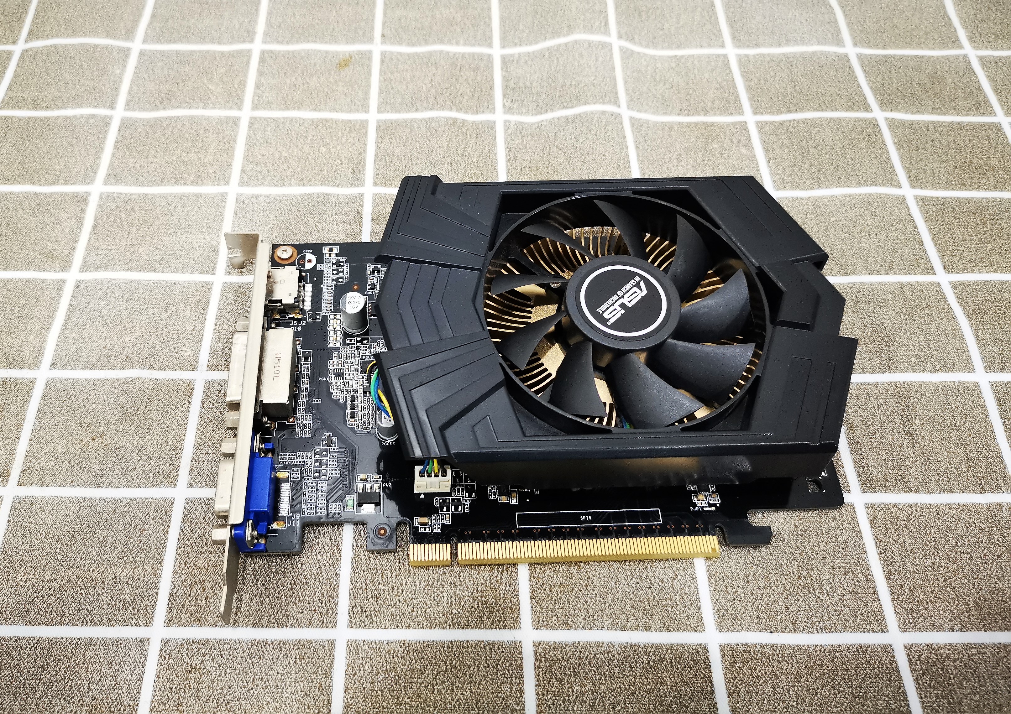 Asus GT740 2GB OC