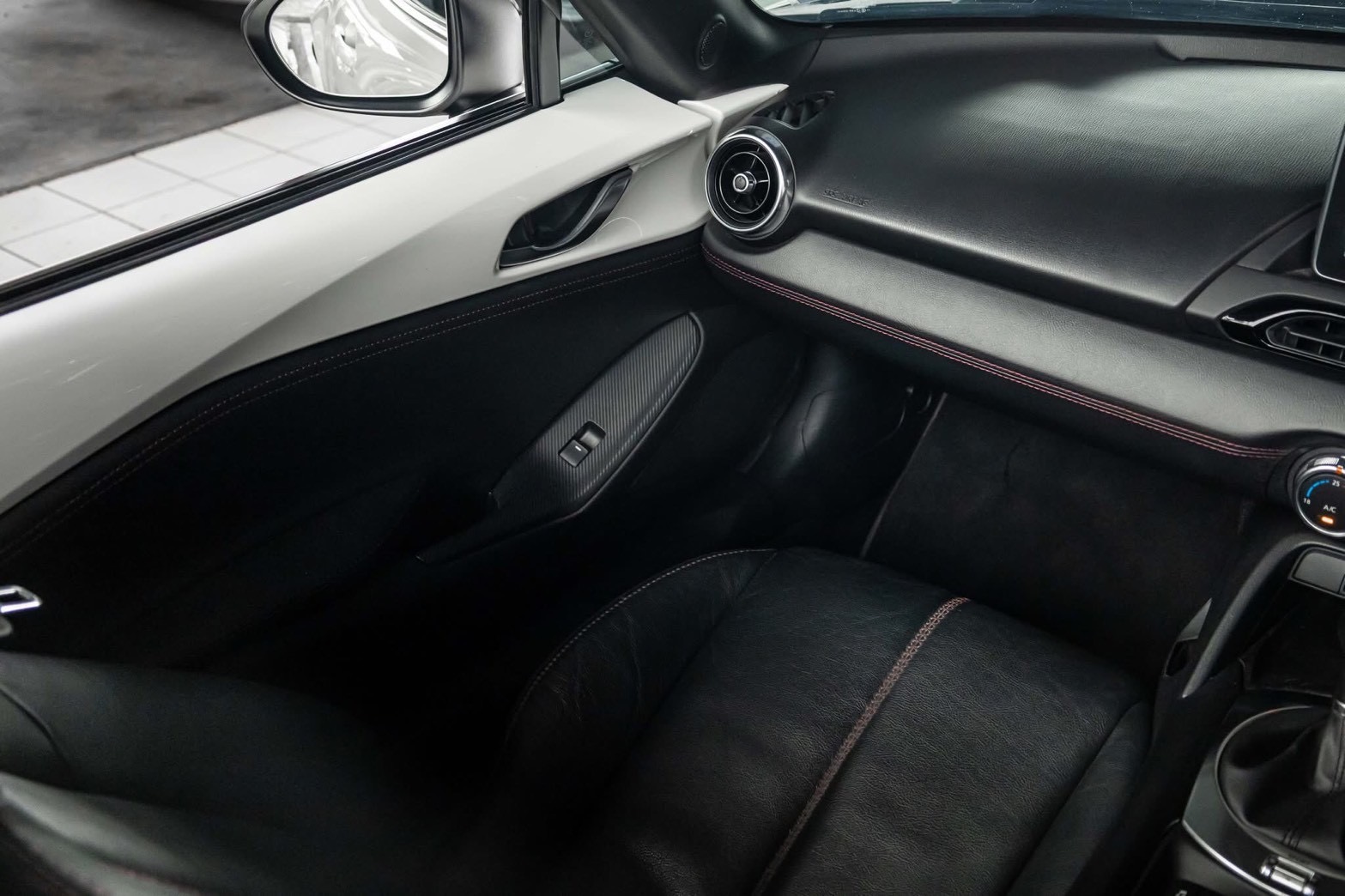 MAZDA MX-5 ปี 2015