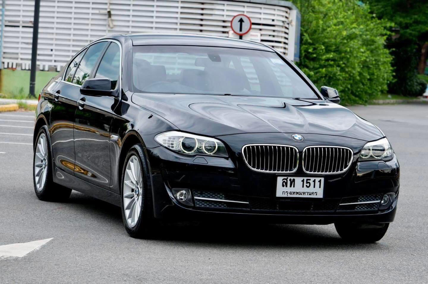 BMW F10 523I Highline ปี 2011