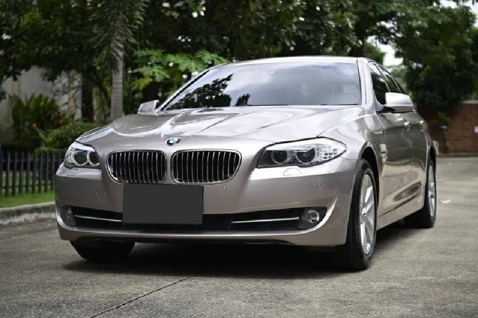 BMW 523i ปี2011