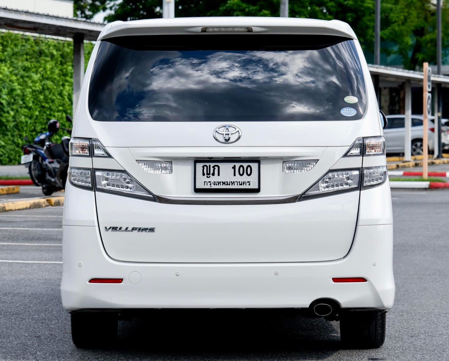 Toyota Vellfire 2.4 Z-Edition ปี 2010