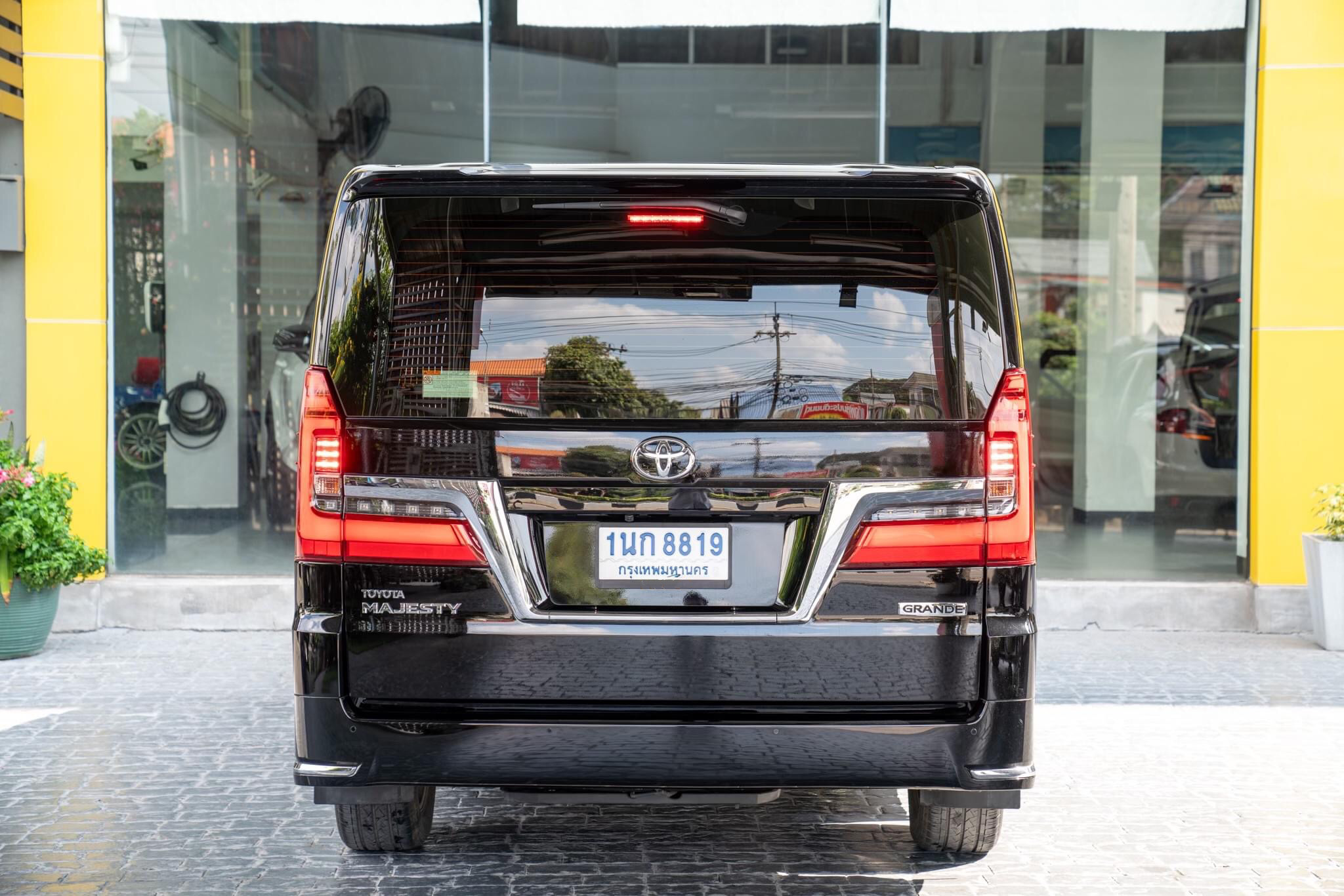 Toyota Majesty 2.8 Grande ปี 2020