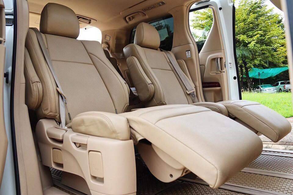 Toyota Velfire ANH20 2.4V ปี 2010