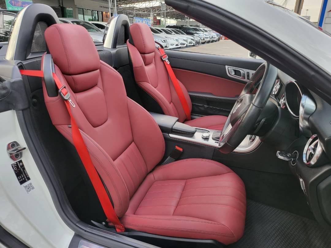 MERCEDES-BENZ SLK200 AMG Sport Roadster (R172) ปี 2017