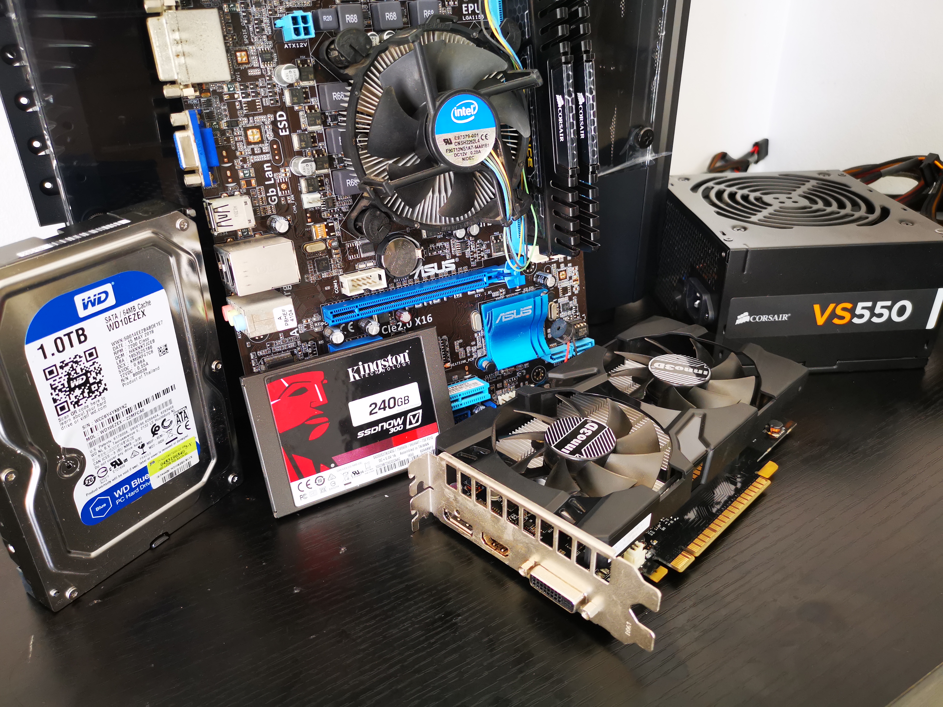 คอมประกอบเซ็ต i3 2100 พร้อมการ์ดจอ GTX 1050 2G