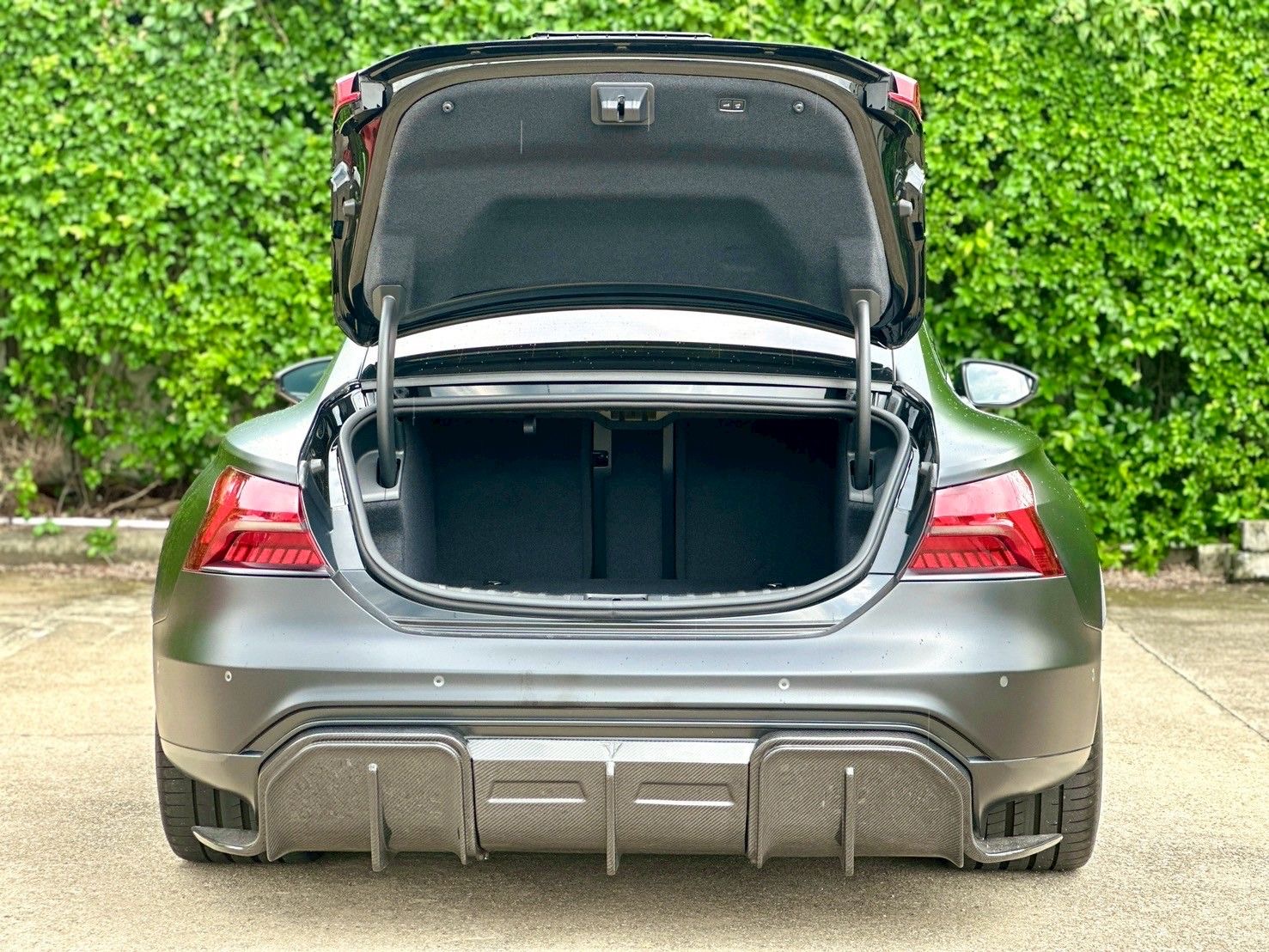 Audi E-Tron GT Performance ปี 2021