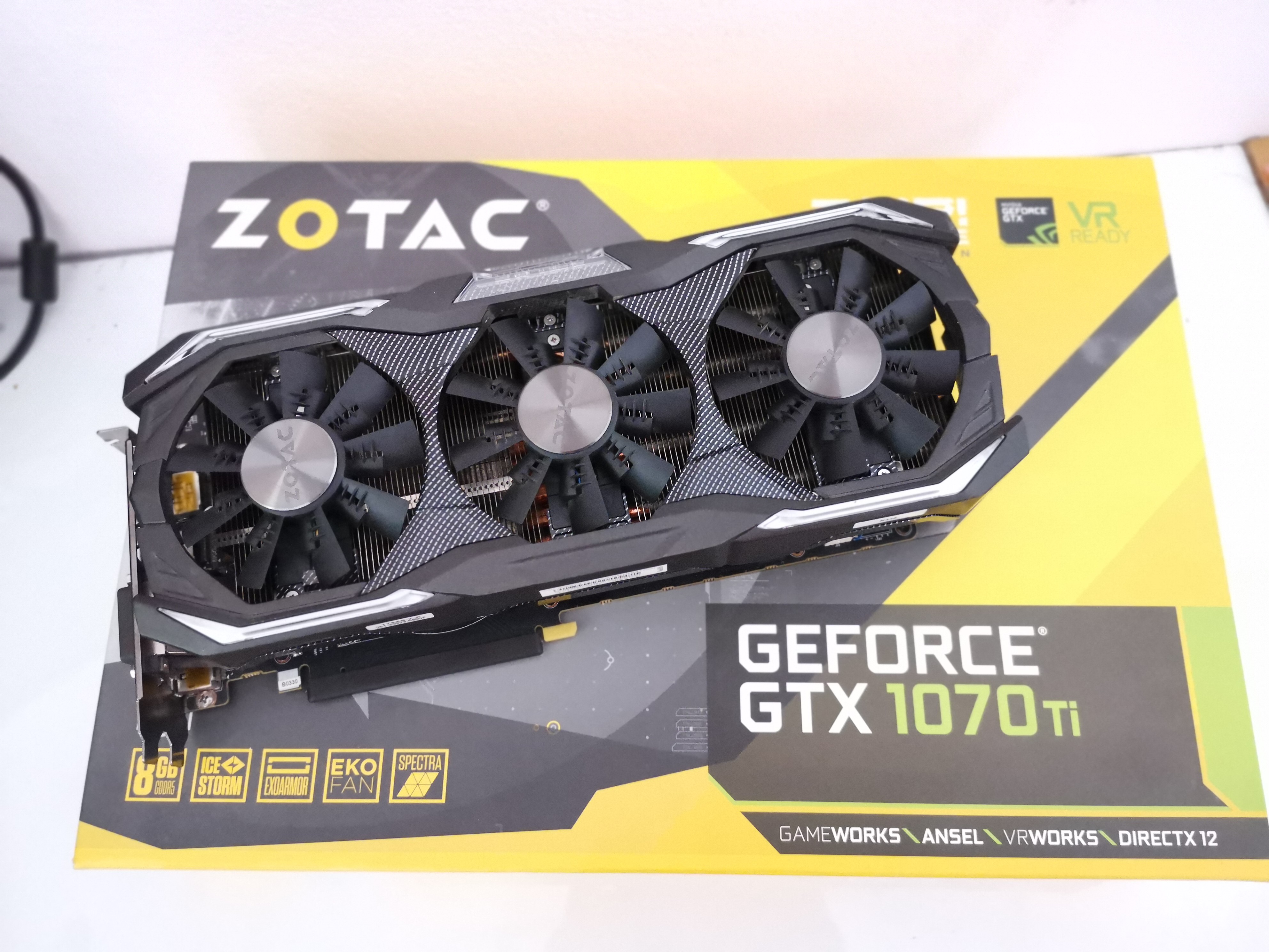 ZOTAC GTX1070TI amp extreme edition 8GB
