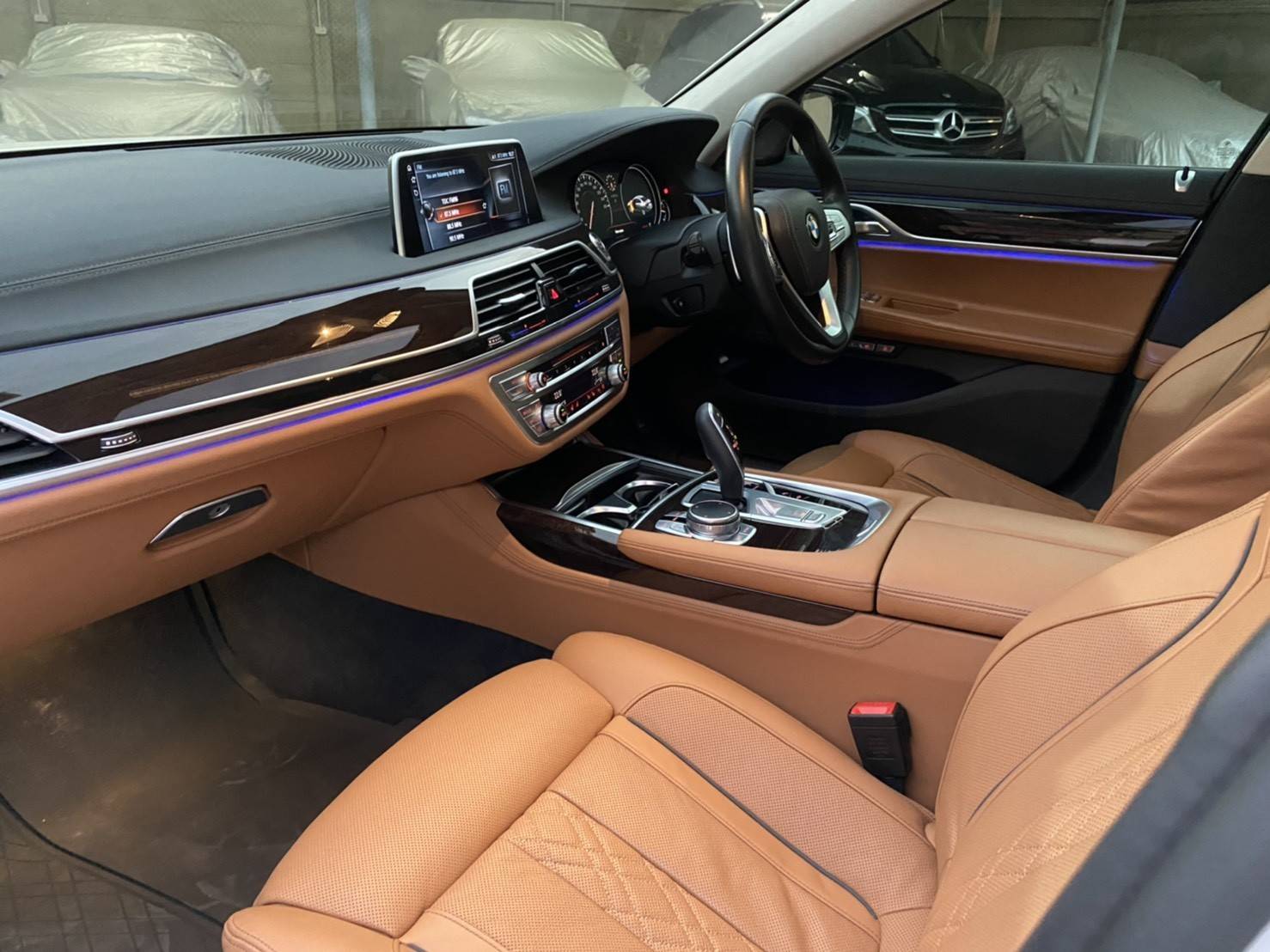 BMW 740Li (G12) ปี2016