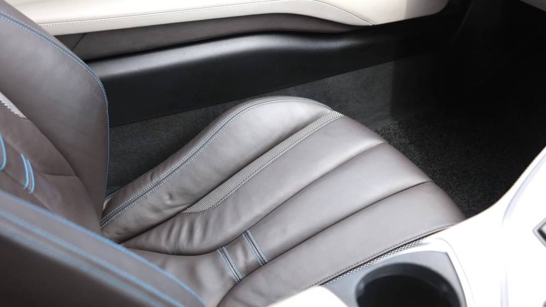 BMW i8 ปี 2015