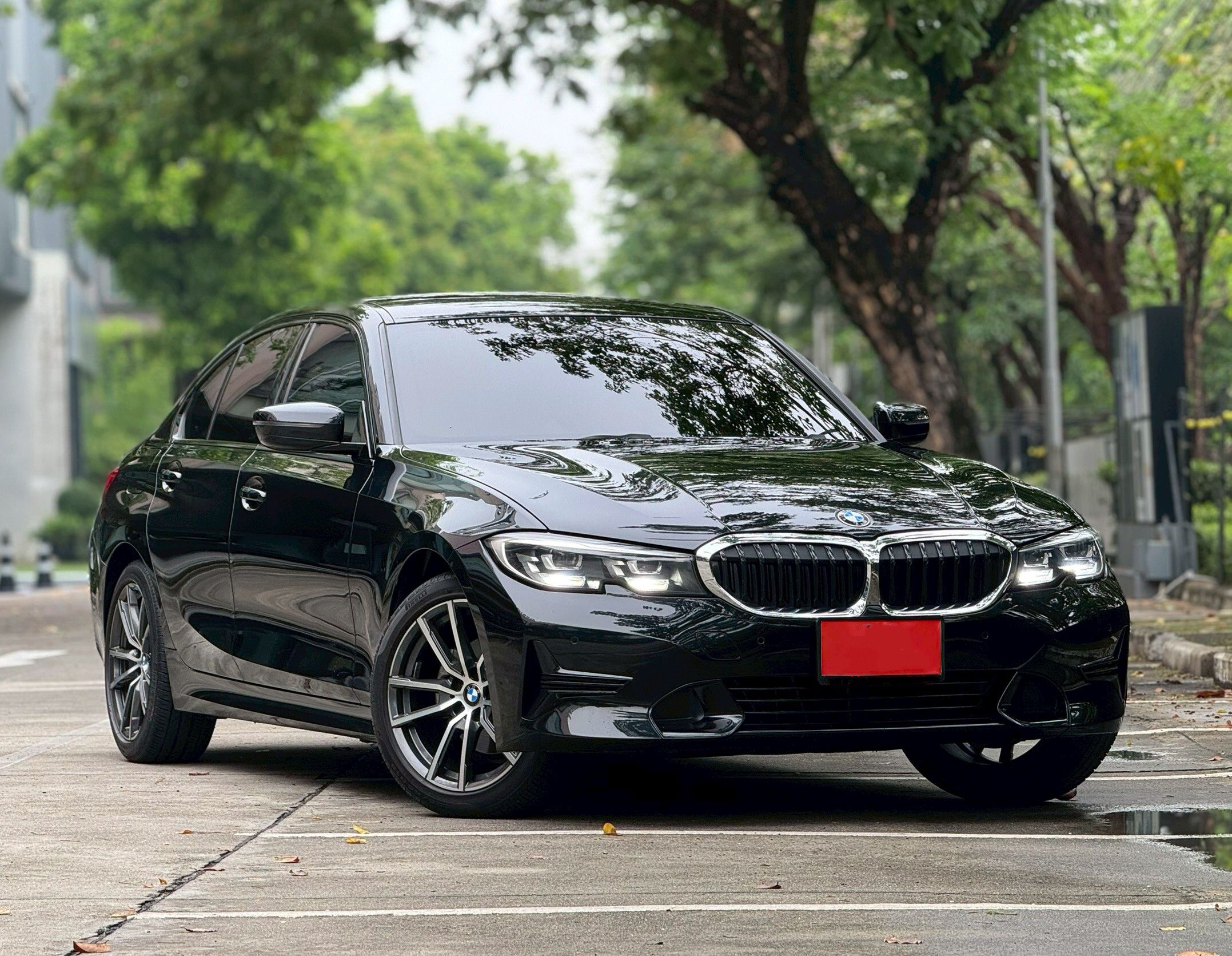 BMW 320D Sport (Limousine) RHD G20 AT สีดำ ปี2019