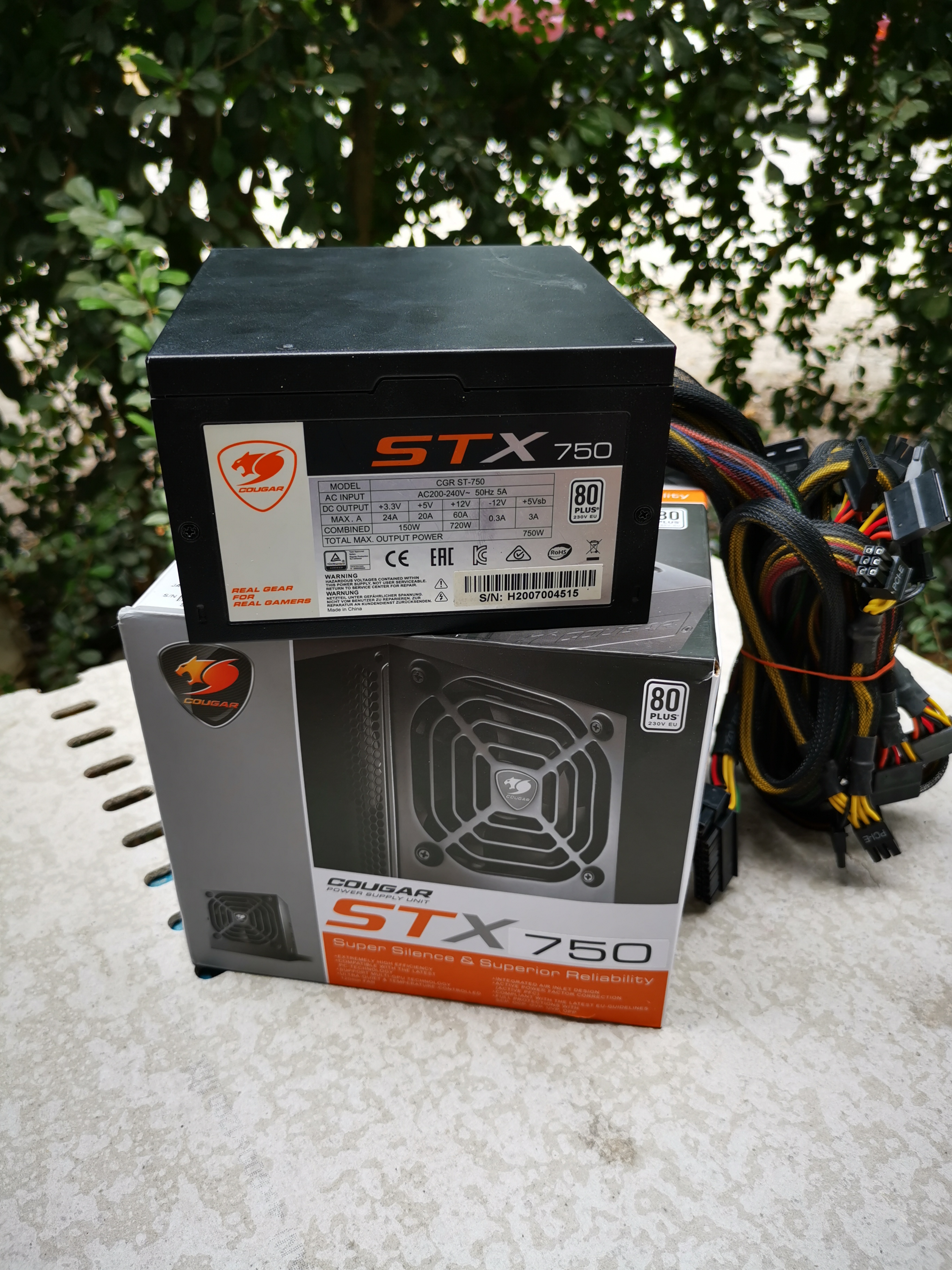 PSU COUGAR STX 750W (80+)