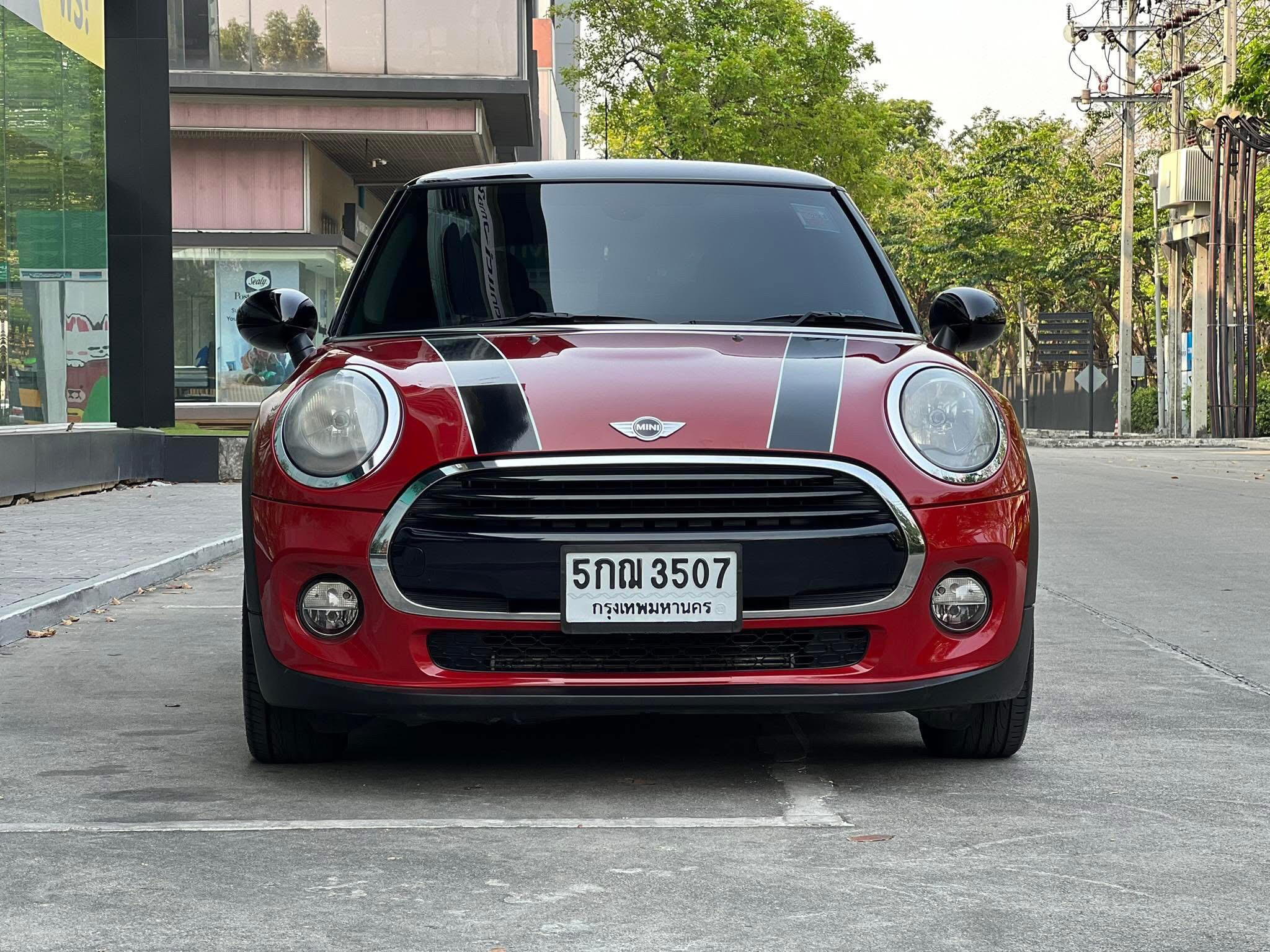 MINI F56 Cooper ปี 2016