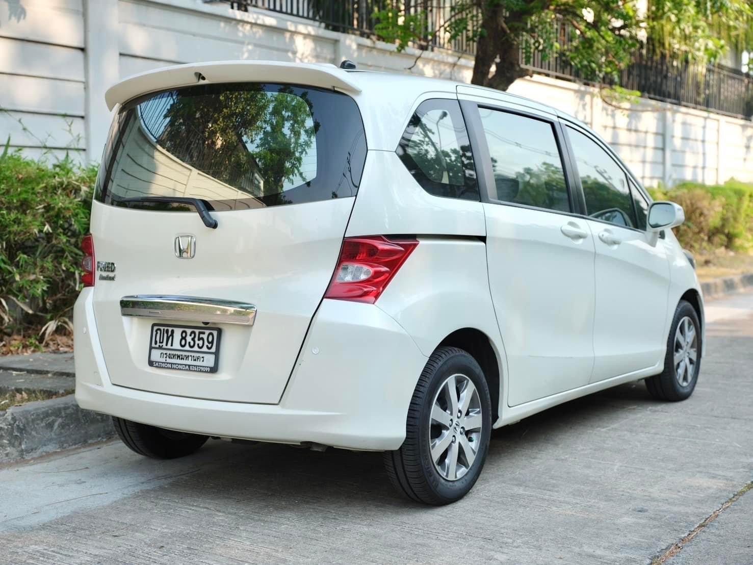 Honda Freed 1.5 E Limited ปี 2011