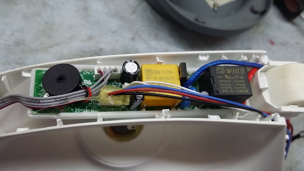 ซ่อมเตารีดไอน้ำ ยี่ห้อ PHILIPS รุ่น GC6704 อาการไม่ร้อน