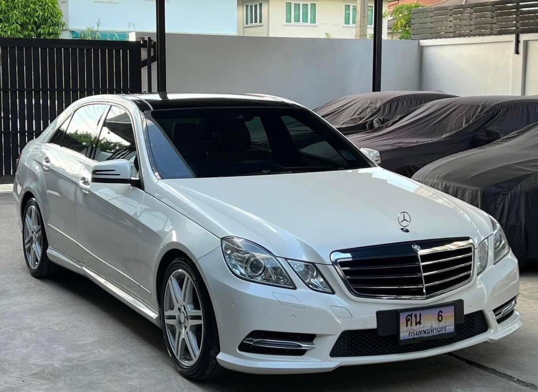 Mercedes Benz E200 AMG ปี 2013