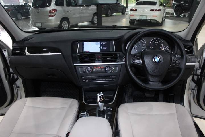 Bmw X3 XDrive20d Highline (โฉม F 25) ปี 2013(เครื่องดีเซล)