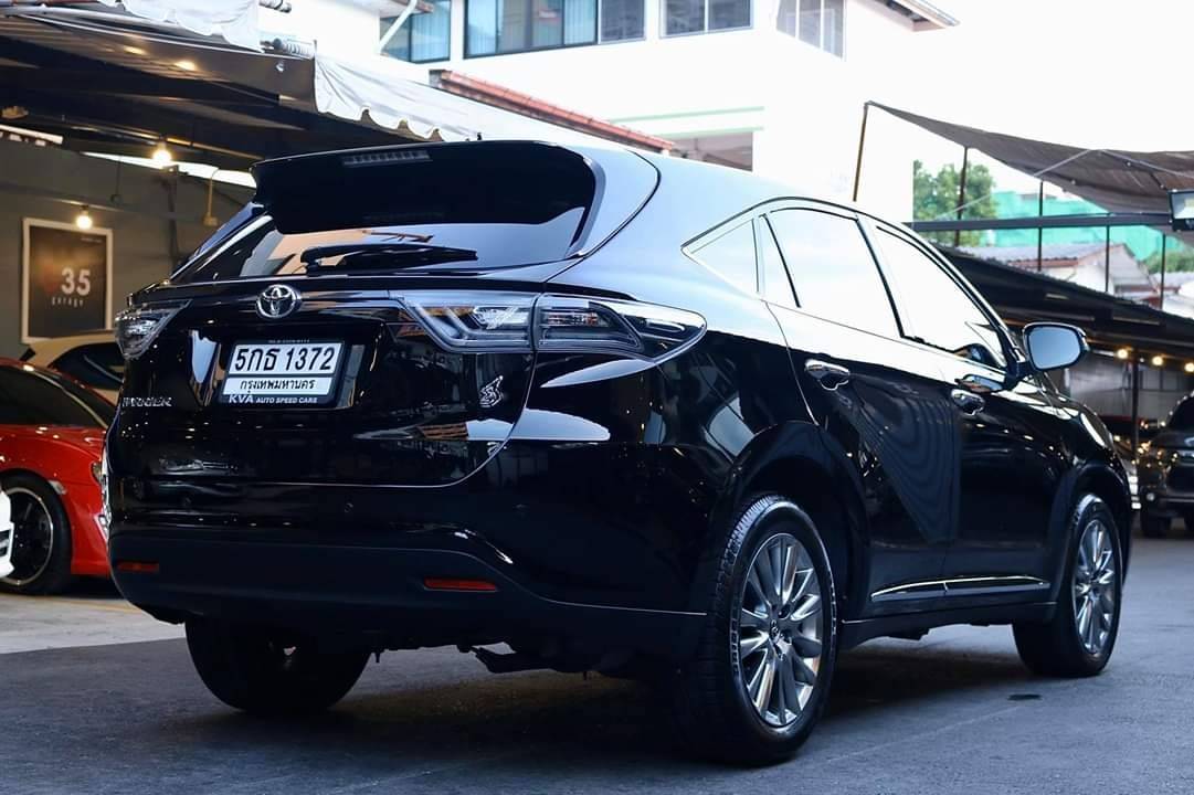 Toyota Harrier 2.0 Premium ปี 2015