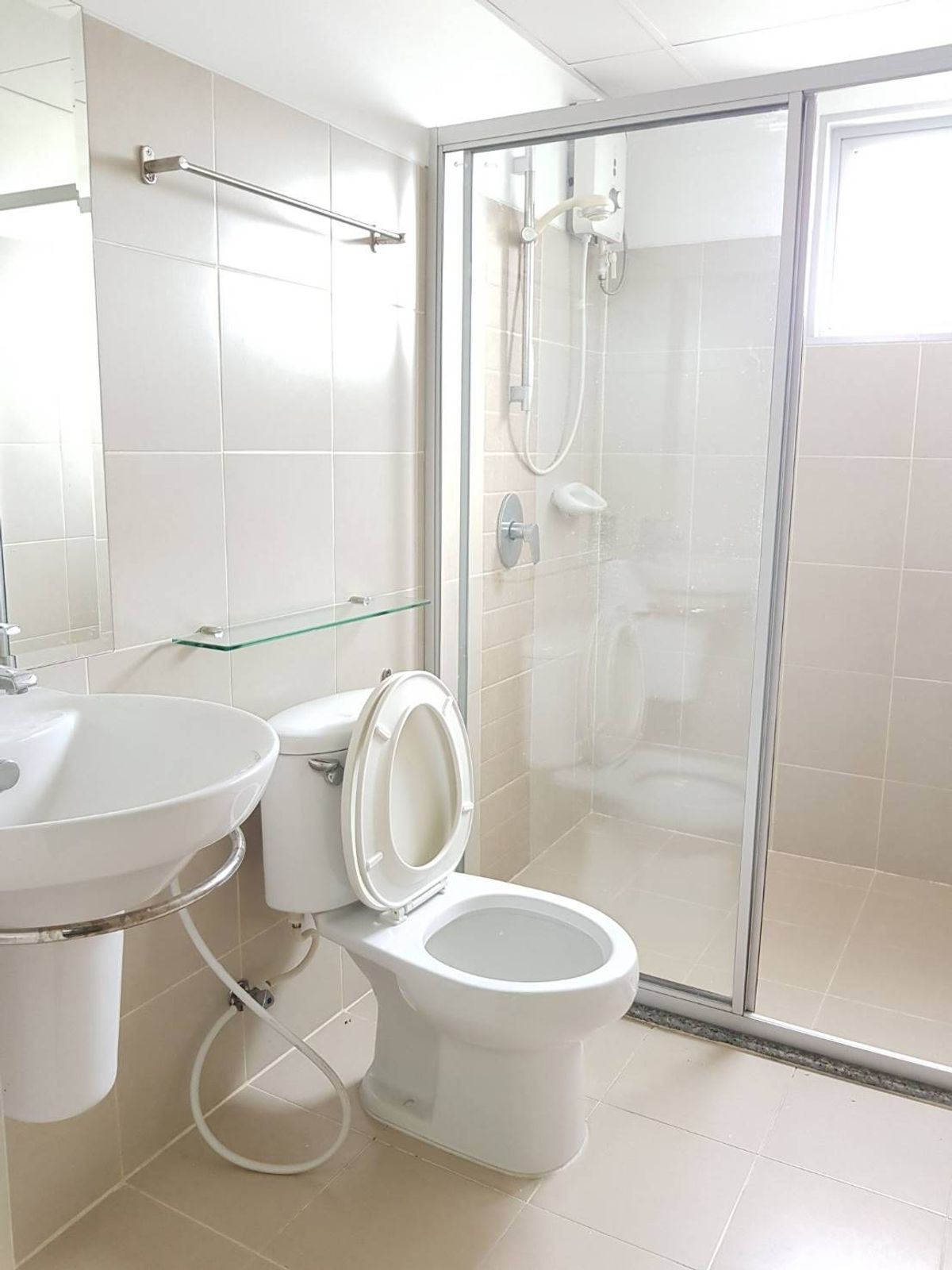 ให้เช่าคอนโดใหม่พร้อมอยู่ ศุภาลัยปาร์ค แคราย-งามวงศ์วาน *มีเครื่องซักผ้า* MRT ศูนย์ราชการนนทร์