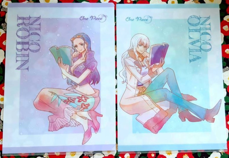 Set แฟ้ม A4 แบบสอด วันพีซ One pirce Clear file ของแท้จากญี่ปุ่น 1 Set มี 2 เล่ม ตามภาพ โรบิ้น Nico robin olvia