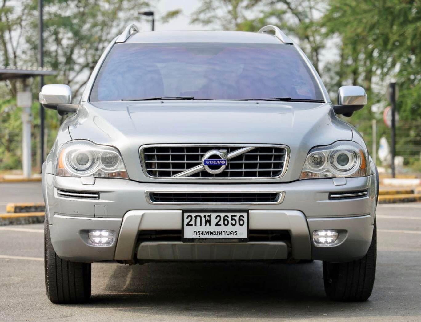 Volvo XC90 D5 AWD โฉม Minorchange จดทะเบียนปี 2014