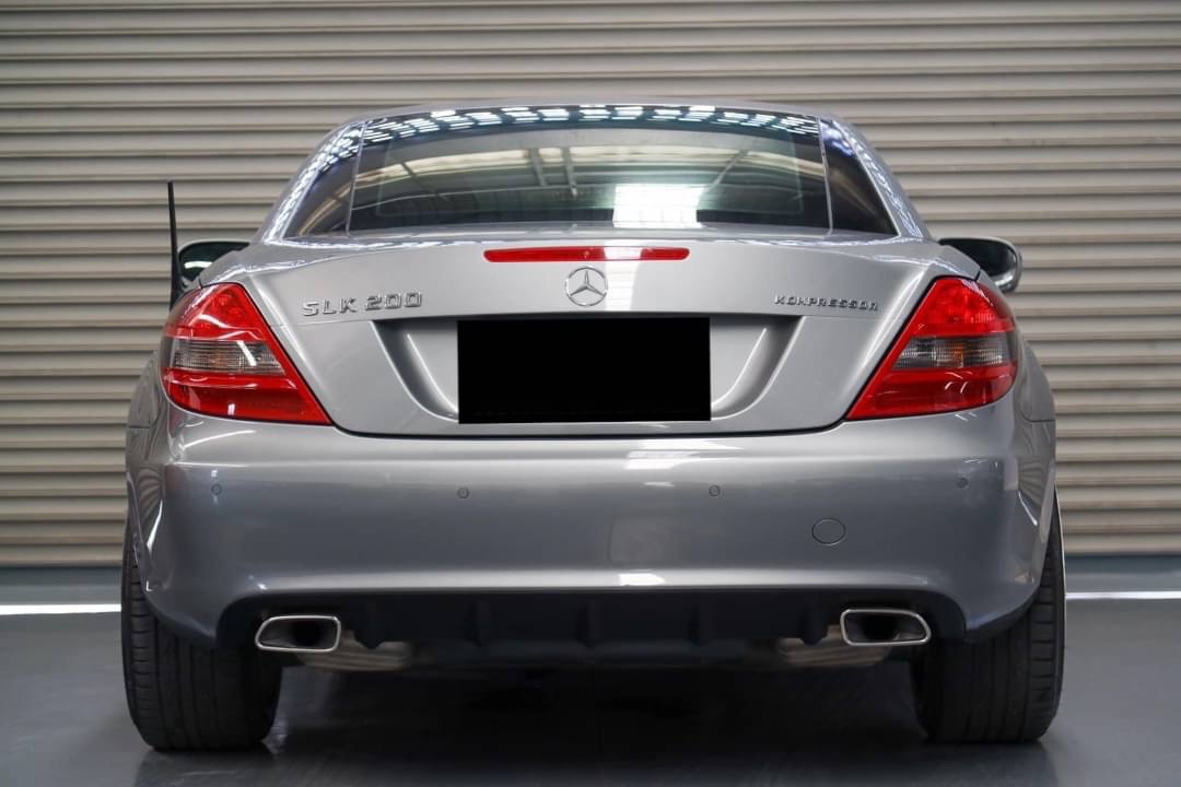 Mercedes Benz SLK200 AMG โฉม facelift แท้ สีเทา ปี 2011