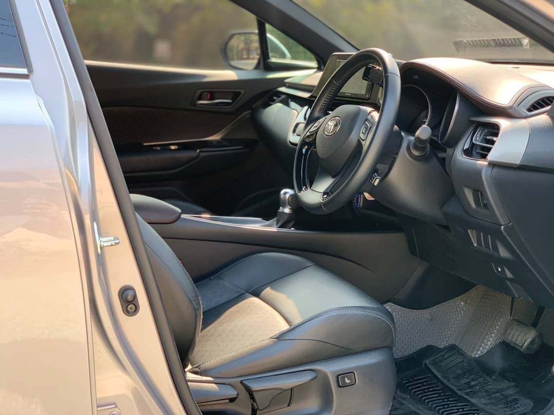 TOYOTA CHR 1.8MID TOP ปี 2019