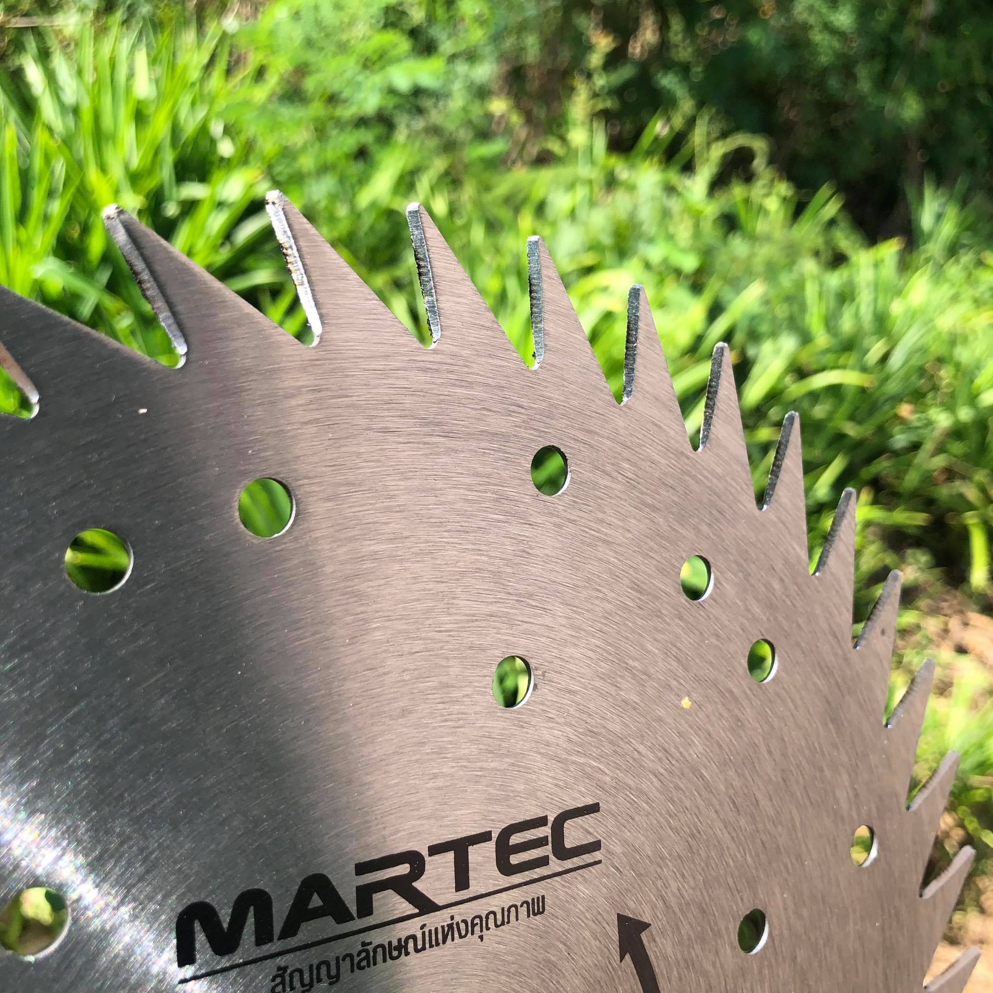 ใบตัดหญ้าลับคมเองได้